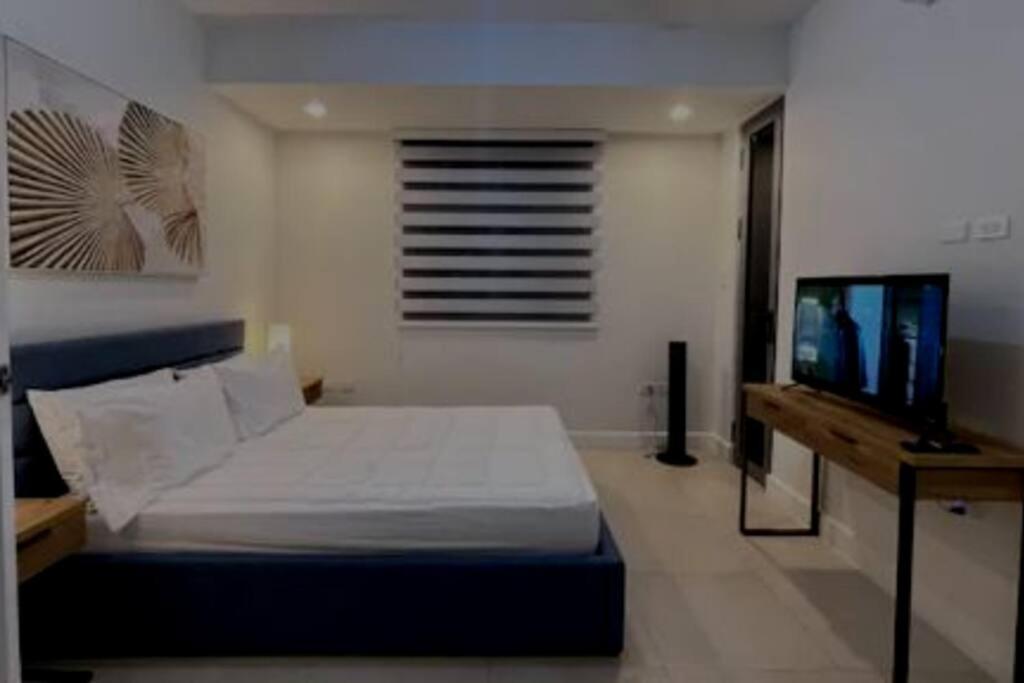 Parkhurst Lux Condo Near Devon House Kingston Dış mekan fotoğraf
