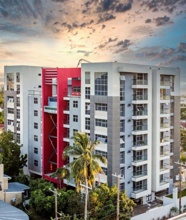 Parkhurst Lux Condo Near Devon House Kingston Dış mekan fotoğraf