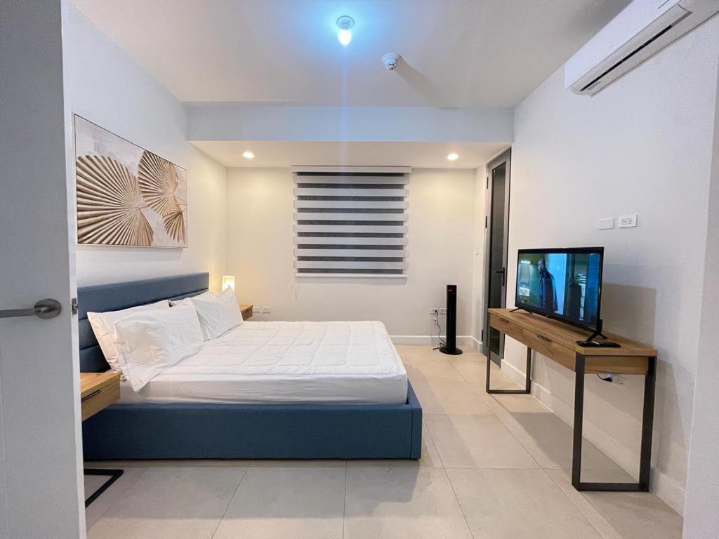Parkhurst Lux Condo Near Devon House Kingston Dış mekan fotoğraf